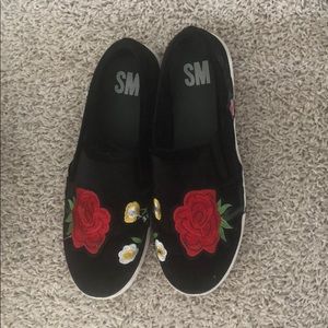 Steve Madden slip on sneakers